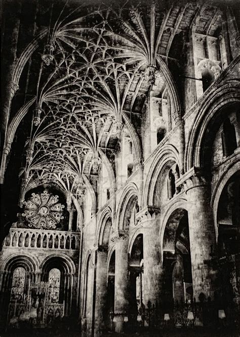  Der Exeter Cathedral - Ein Meisterwerk gotischer Architektur und spirituelle Oase!