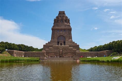 Das Völkerschlachtdenkmal: Ein Giganteskes Denkmal der Erinnerung und ein Aussichtspunkt der Extraklasse!